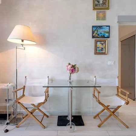Loft Sea View Close To Monaco Casa vacanze *